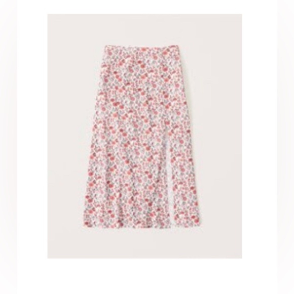 Abercrombie and Fitch Flirty MIDI Floral Skirt